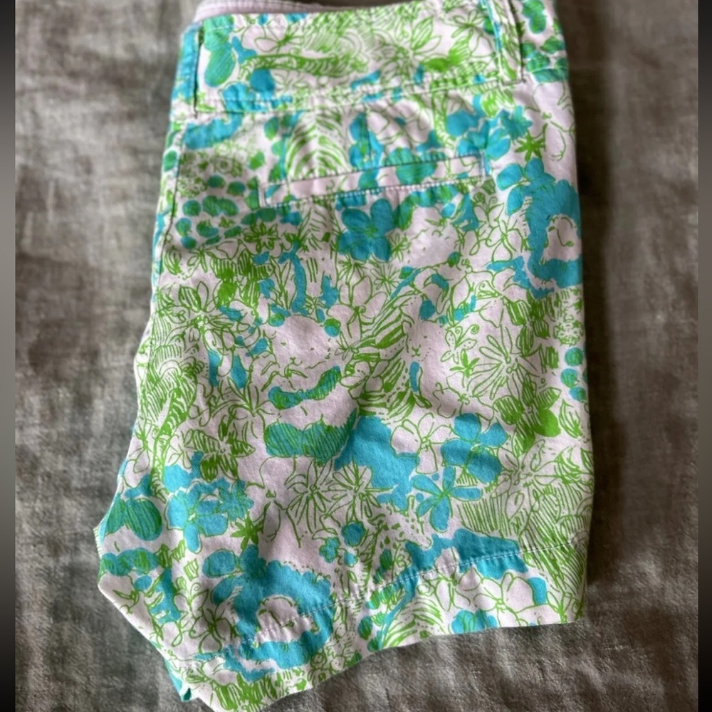 Lilly Pulitzer Callahan Printed Blue Green Safari Animal Print Sz 10 it’s a zoo - Picture 3 of 11